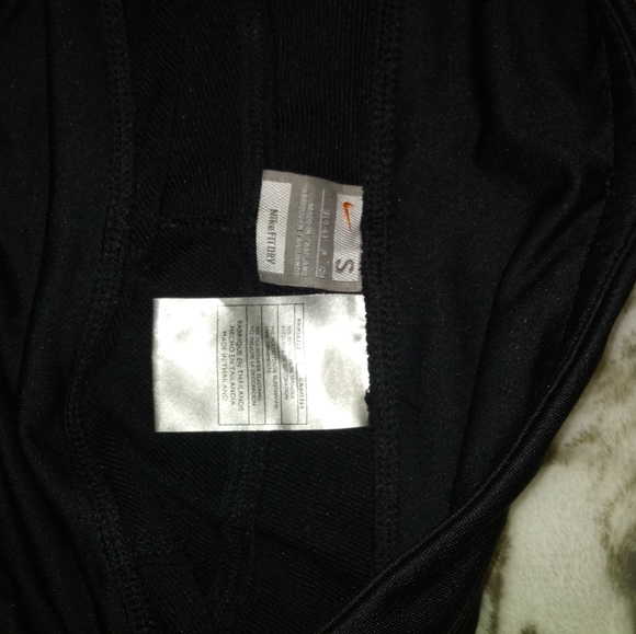 Nike work out pants - Picture 3 of 4